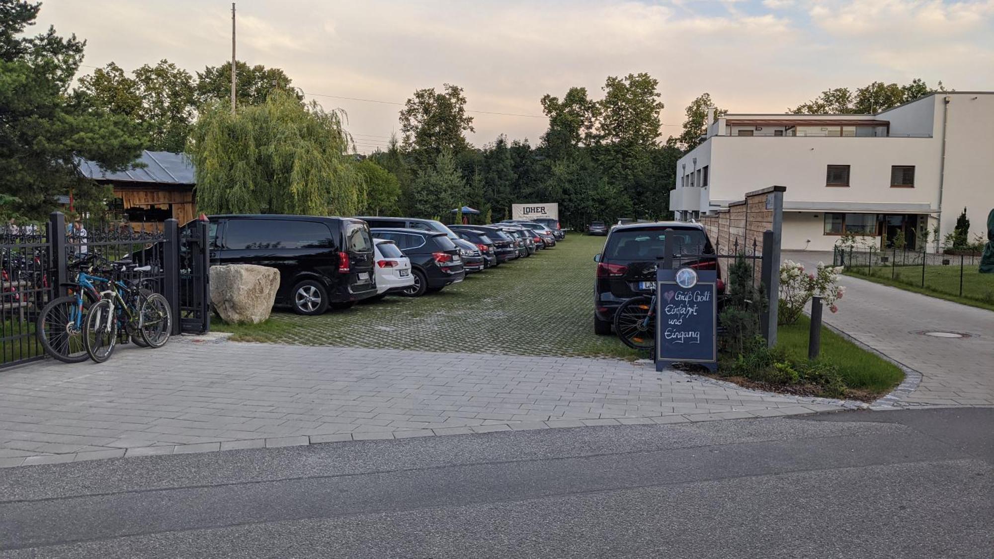 Gasthof Ulrich Meyer Landshut Exteriör bild